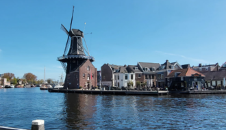 Windmühle DeAdriaan in Haarlem