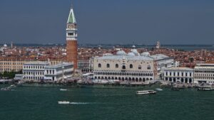 Venedig: Verzauberte Gassen und historische Brücken