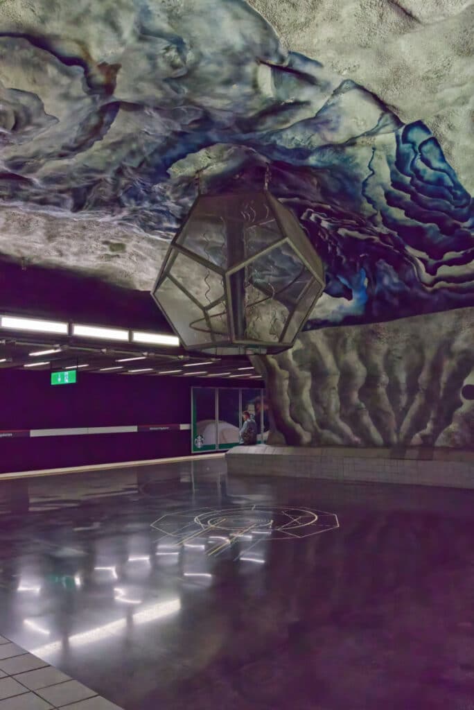 Tunnelbana-Station Tekniska Högskolan