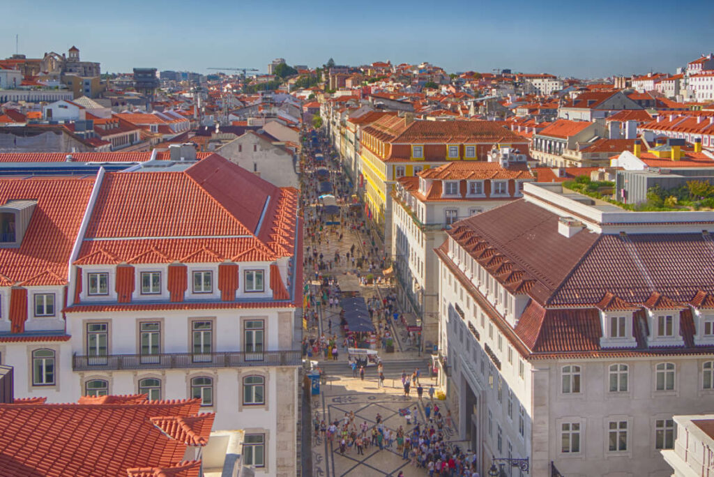 Aussicht vom Arco da Rua Augusta auf die Rua Augusta