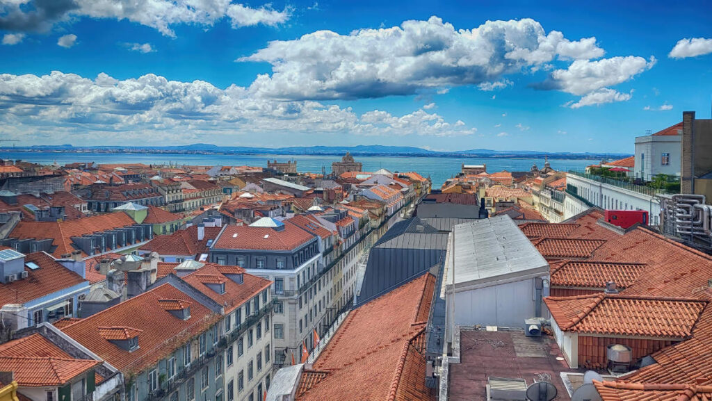 Elevador da Santa Justa - Aussicht auf den Tejo