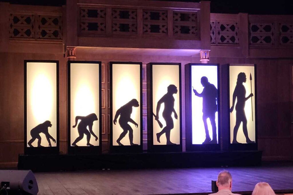 Das neue Programm von Michael Niavarani Homo Idioticus 2.0