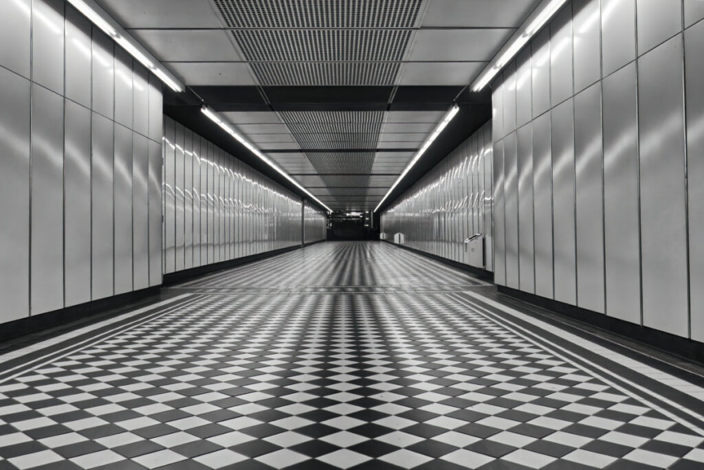 Gang bei der U-Bahn in Heiligenstadt