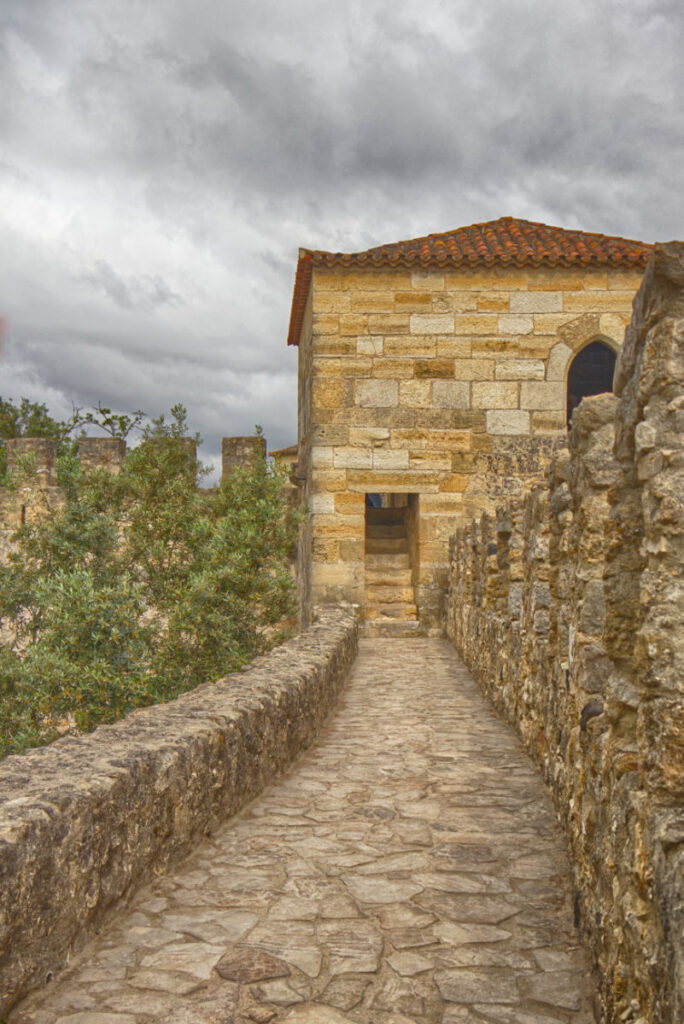Wehrgang im Castelo de São Jorge